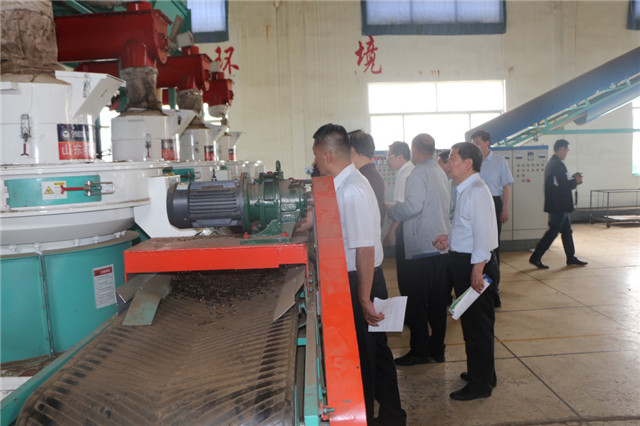 考察生物质颗粒唬；；；；