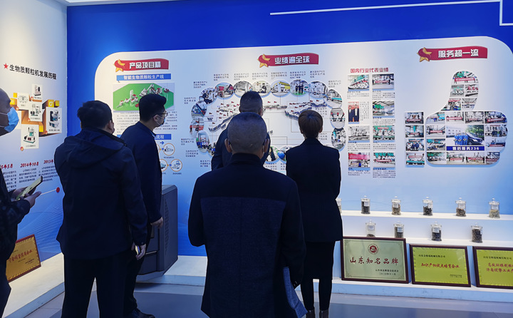 我们是实体大厂家，，，，来厂旅行才华真实感受到28圈注册网站实力，，，，以是十分的接待。。。。。。。