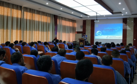 扬帆起航，，，，，山东28圈注册网站机械2018年半年总结大会圆满召开